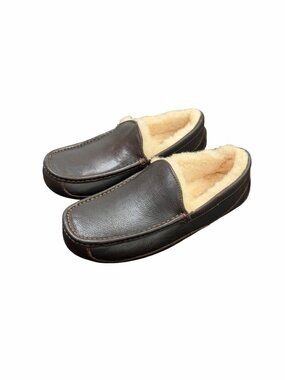 UGG Australia Ascot Espresso Brown Leather Sheepskin Slippers Men’s Size 9